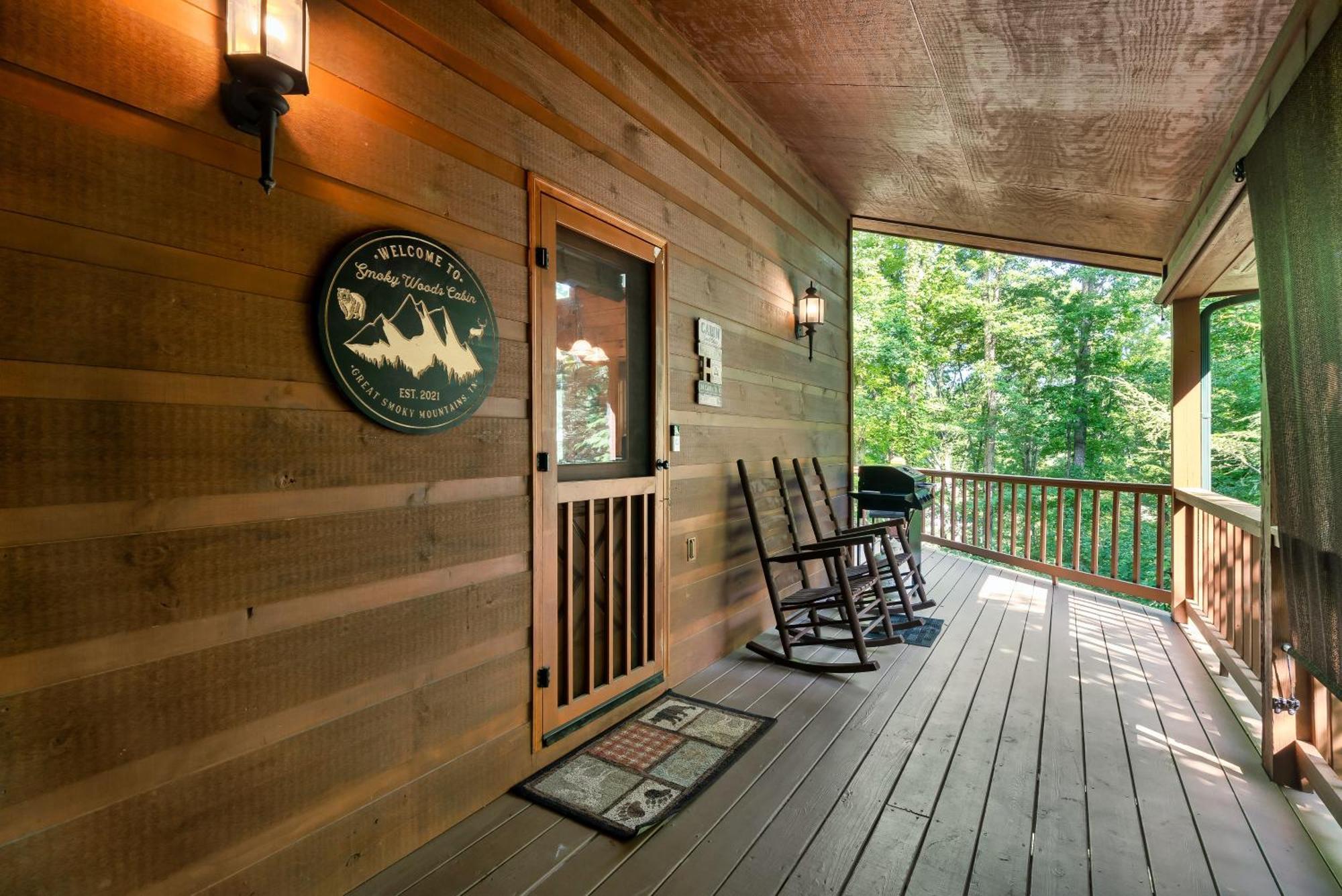 Peaceful Family Cabin With Hot Tub, Game Room, & More! Sevierville Esterno foto