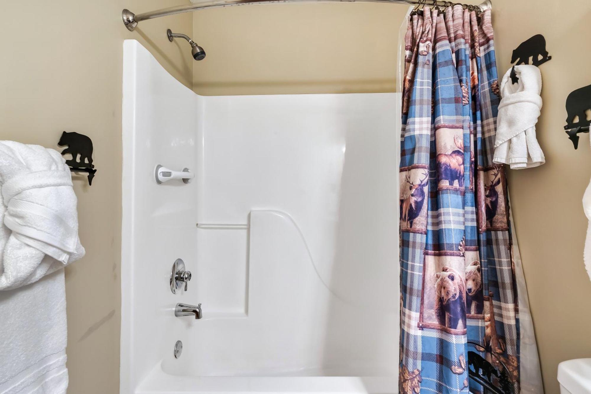 Peaceful Family Cabin With Hot Tub, Game Room, & More! Sevierville Esterno foto